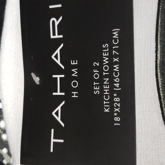 Tahari Boo! With Pumpkins, Truck and Spiders Kitchen Towel Set - Picture 4 of 6